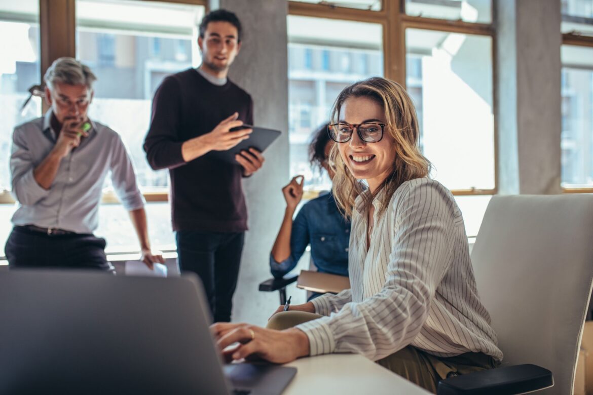 Estrategia Digital para Emprendedores: Guía Paso a Paso